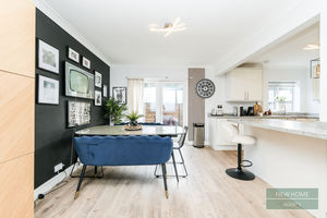 Photo 14- click for photo gallery